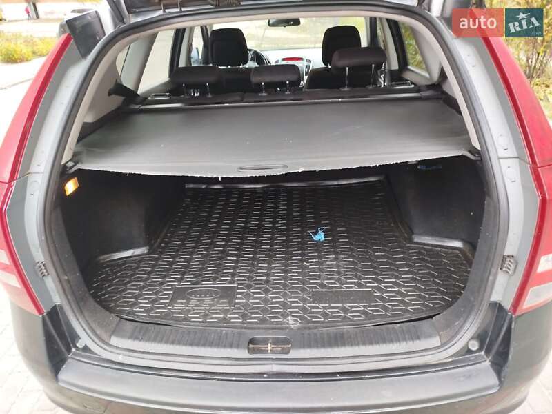 Універсал Kia Ceed 2011 в Сумах