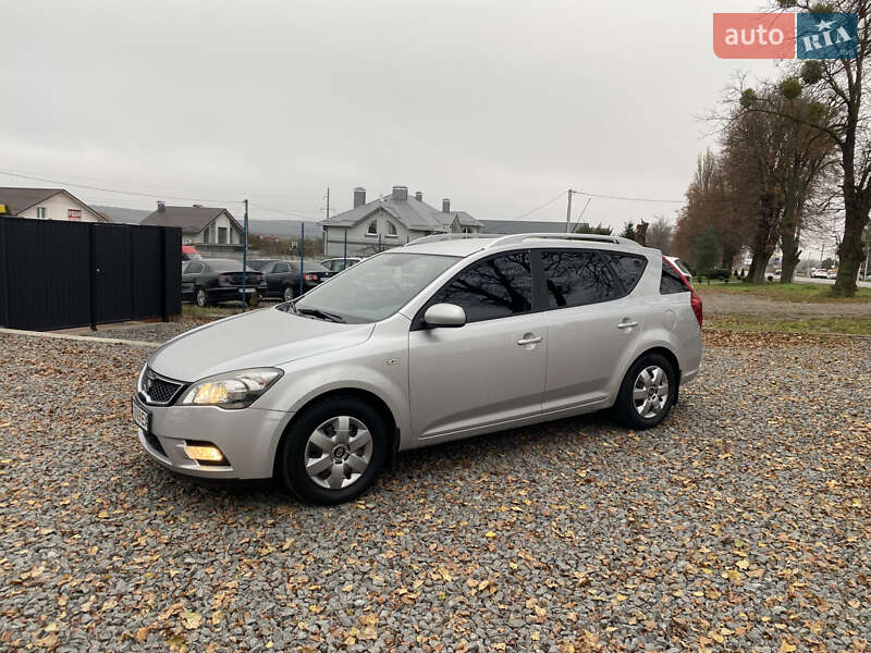 Універсал Kia Ceed 2010 в Хмельницькому