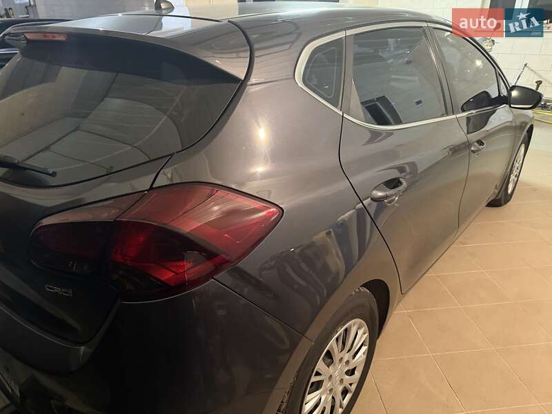 Хетчбек Kia Ceed 2017 в Конотопі фото 8 Хетчбек Kia Ceed 2017 в Конотопі