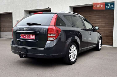 Універсал Kia Ceed 2010 в Рівному