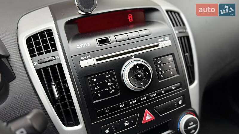 Универсал Kia Ceed 2010 в Ровно фото 39 Универсал Kia Ceed 2010 в Ровно