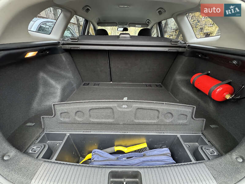 Универсал Kia Ceed 2012 в Киеве фото 12 Универсал Kia Ceed 2012 в Киеве