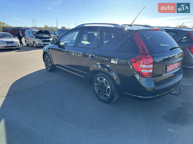 Универсал Kia Ceed 2008 в Одессе фото 2 Универсал Kia Ceed 2008 в Одессе