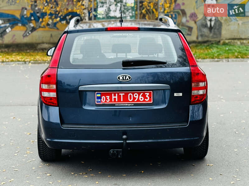 Универсал Kia Ceed 2008 в Здолбунове фото 9 Универсал Kia Ceed 2008 в Здолбунове