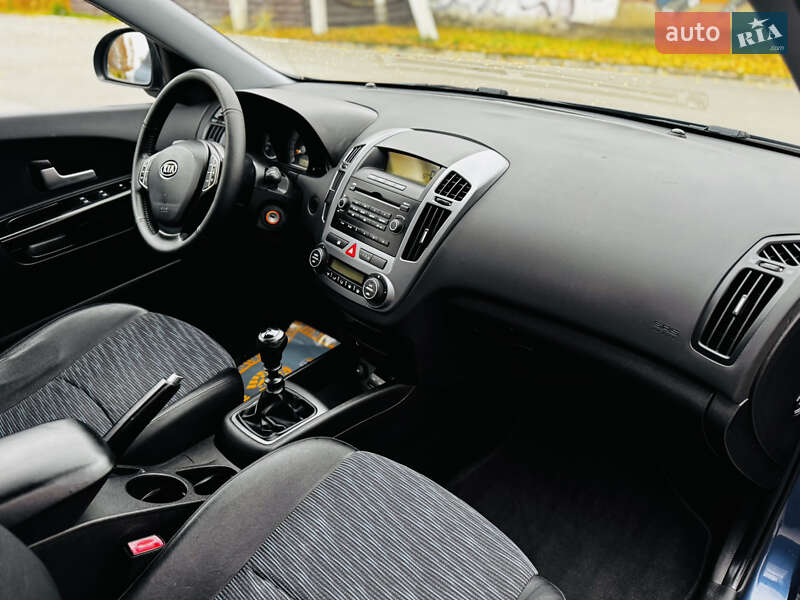 Универсал Kia Ceed 2008 в Здолбунове фото 29 Универсал Kia Ceed 2008 в Здолбунове