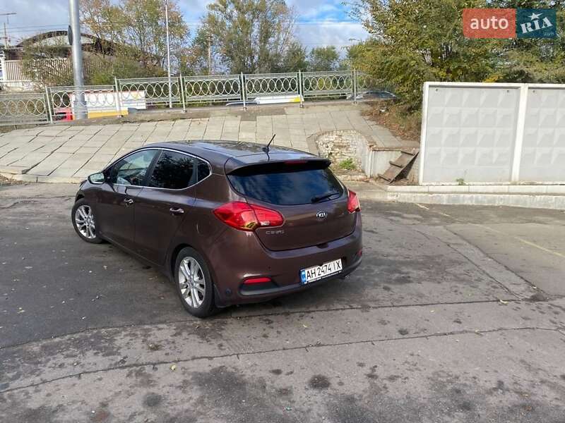 Хетчбек Kia Ceed 2013 в Києві
