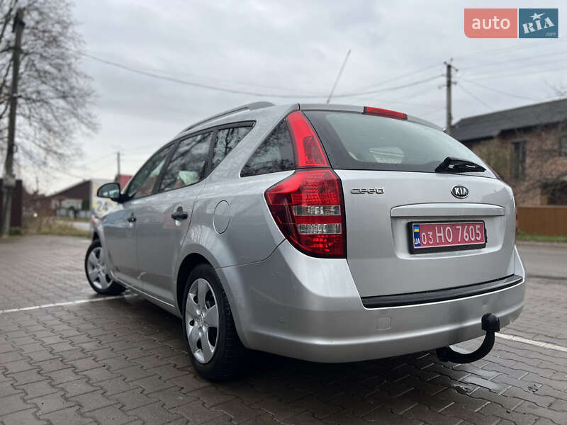 Универсал Kia Ceed 2008 в Черновцах фото 3 Универсал Kia Ceed 2008 в Черновцах