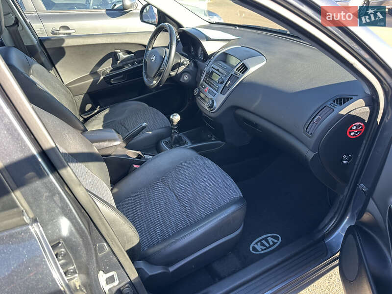 Универсал Kia Ceed 2007 в Одессе