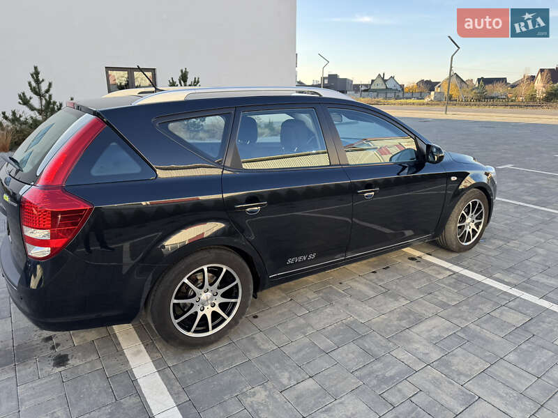 Универсал Kia Ceed 2012 в Луцке