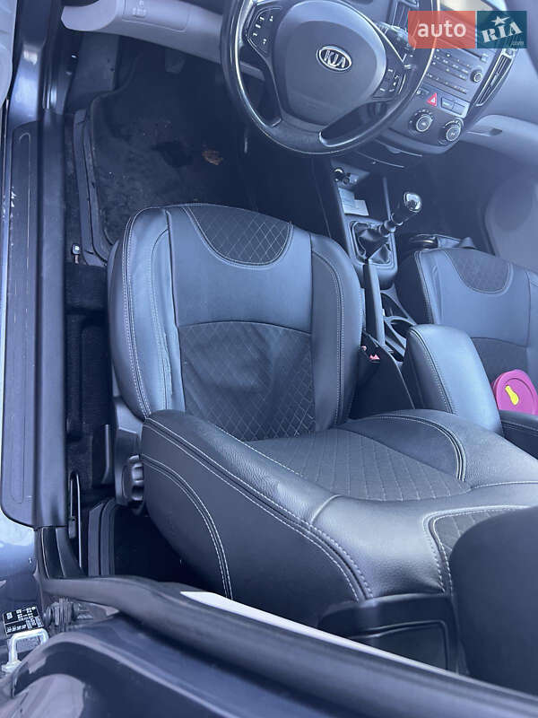 Хэтчбек Kia Ceed 2008 в Киеве фото 6 Хэтчбек Kia Ceed 2008 в Киеве