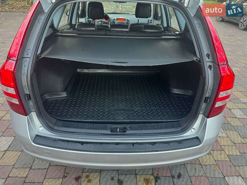 Универсал Kia Ceed 2010 в Киеве