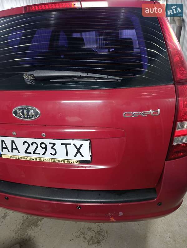 Хэтчбек Kia Ceed 2008 в Киеве фото 14 Хэтчбек Kia Ceed 2008 в Киеве