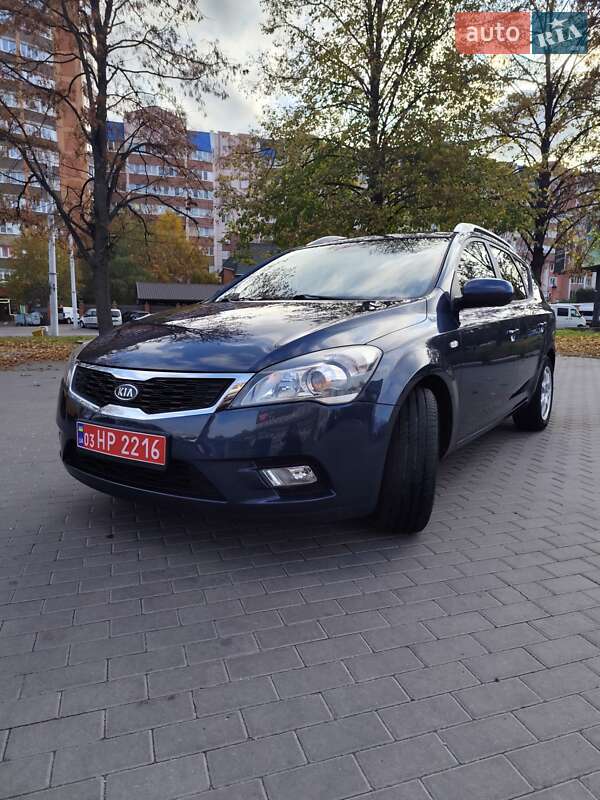 Универсал Kia Ceed 2010 в Белой Церкви фото 6 Универсал Kia Ceed 2010 в Белой Церкви
