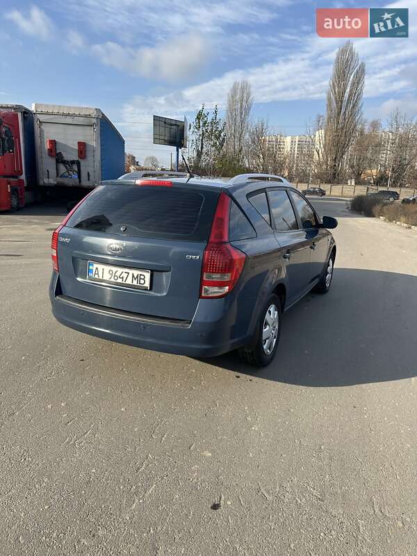 Универсал Kia Ceed 2009 в Софиевской Борщаговке фото 8 Универсал Kia Ceed 2009 в Софиевской Борщаговке