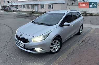Універсал Kia Ceed 2012 в Полтаві
