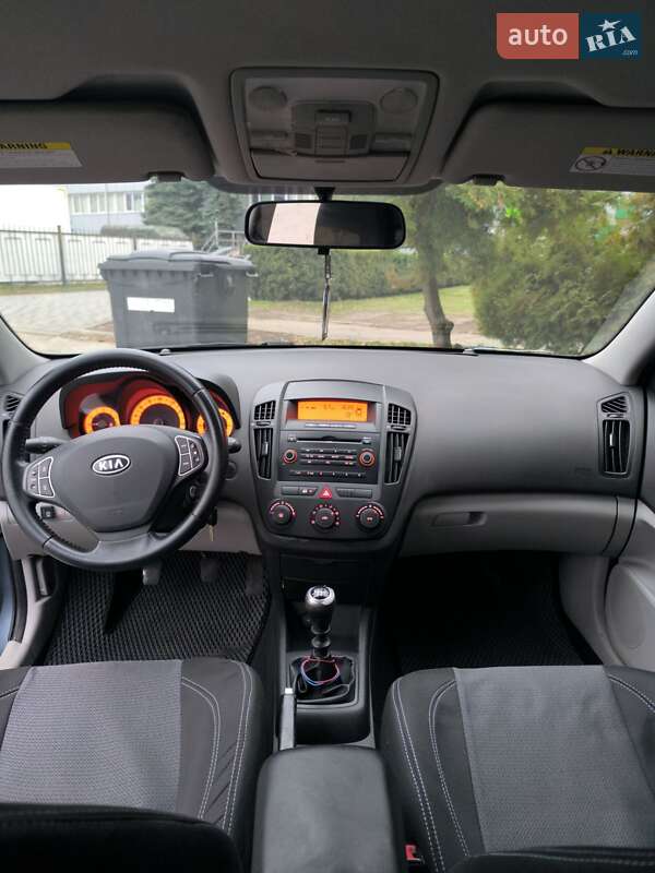 Хэтчбек Kia Ceed 2007 в Черкассах фото 11 Хэтчбек Kia Ceed 2007 в Черкассах