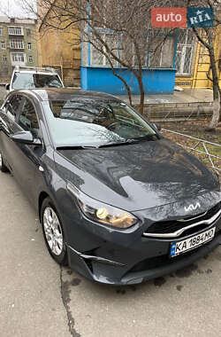 Хэтчбек Kia Ceed 2024 в Киеве