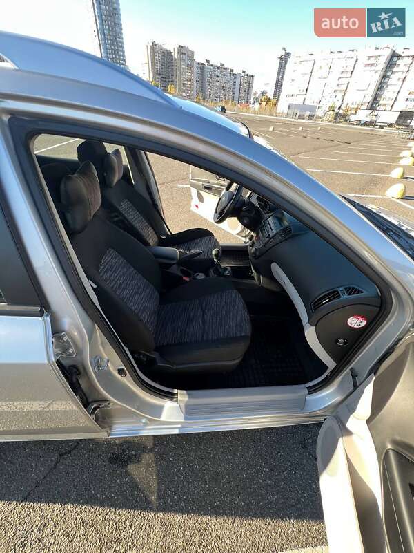 Универсал Kia Ceed 2008 в Киеве фото 17 Универсал Kia Ceed 2008 в Киеве