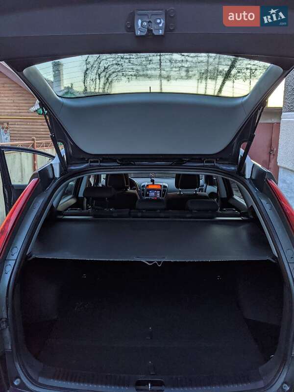 Универсал Kia Ceed 2009 в Бурштыне