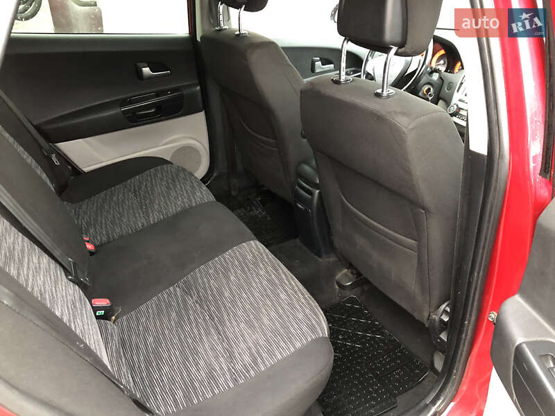 Универсал Kia Ceed 2008 в Николаеве