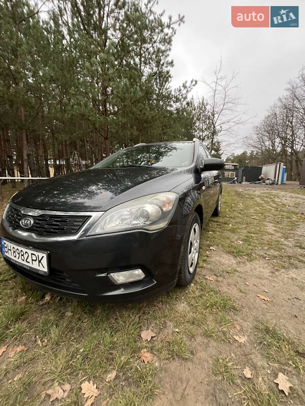 Универсал Kia Ceed 2010 в Киеве фото Универсал Kia Ceed 2010 в Киеве