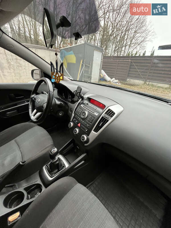 Универсал Kia Ceed 2010 в Киеве фото 18 Универсал Kia Ceed 2010 в Киеве