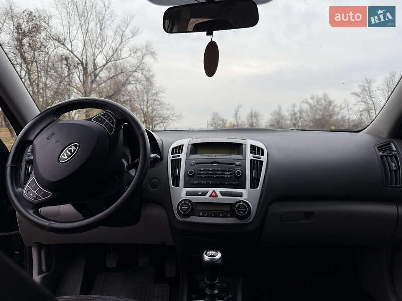 Хэтчбек Kia Ceed 2008 в Днепре фото 14 Хэтчбек Kia Ceed 2008 в Днепре
