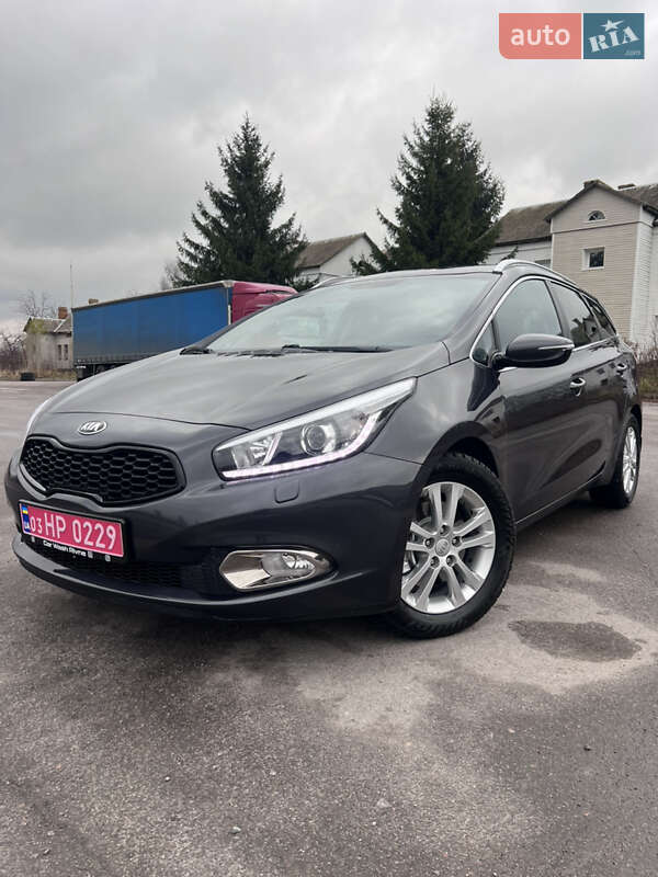 Универсал Kia Ceed 2014 в Ровно