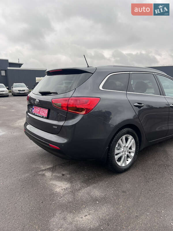Универсал Kia Ceed 2014 в Ровно