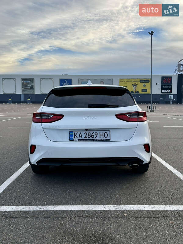 Хетчбек Kia Ceed 2022 в Києві фото 10 Хетчбек Kia Ceed 2022 в Києві