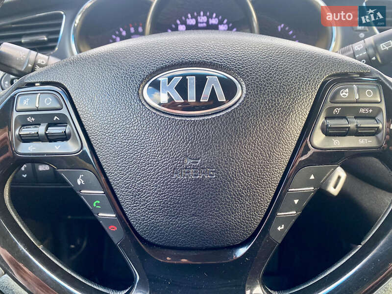 Універсал Kia Ceed 2015 в Києві