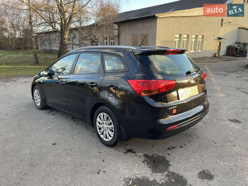Универсал Kia Ceed 2013 в Луцке