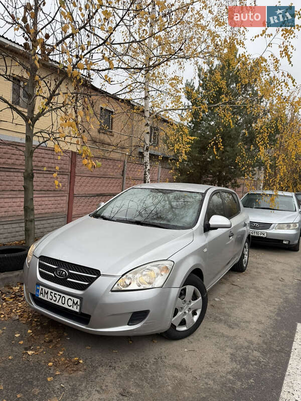 Хэтчбек Kia Ceed 2007 в Киеве фото 4 Хэтчбек Kia Ceed 2007 в Киеве