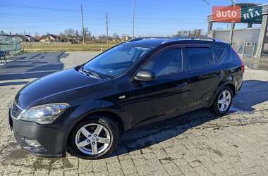 Универсал Kia Ceed 2010 в Львове