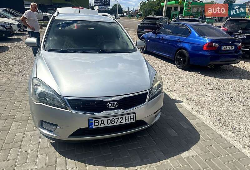 Универсал Kia Ceed 2011 в Одессе фото 2 Универсал Kia Ceed 2011 в Одессе
