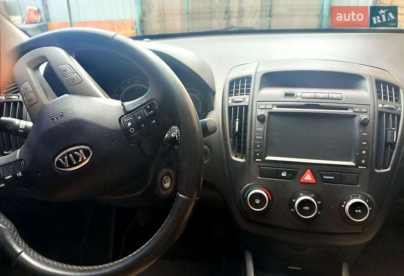Универсал Kia Ceed 2011 в Одессе фото 11 Универсал Kia Ceed 2011 в Одессе