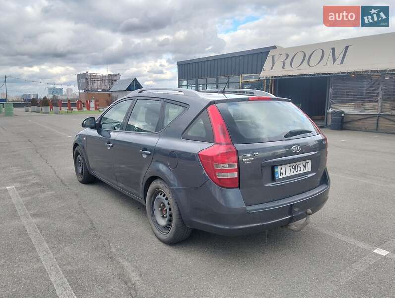 Универсал Kia Ceed 2008 в Киеве