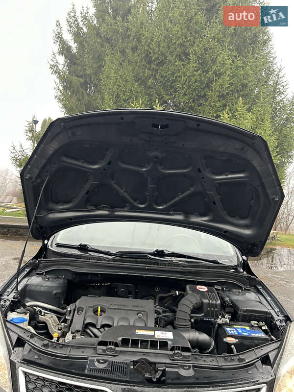 Универсал Kia Ceed 2012 в Золотоноше