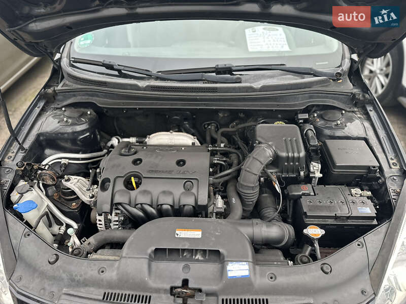 Хэтчбек Kia Ceed 2007 в Полтаве фото 11 Хэтчбек Kia Ceed 2007 в Полтаве