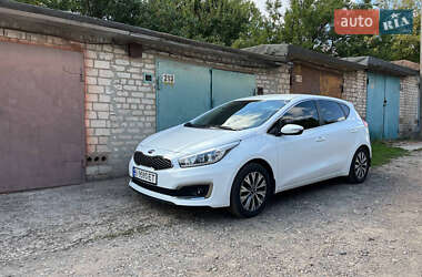 Хетчбек Kia Ceed 2017 в Кривому Розі
