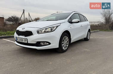 Универсал Kia Ceed 2013 в Днепре