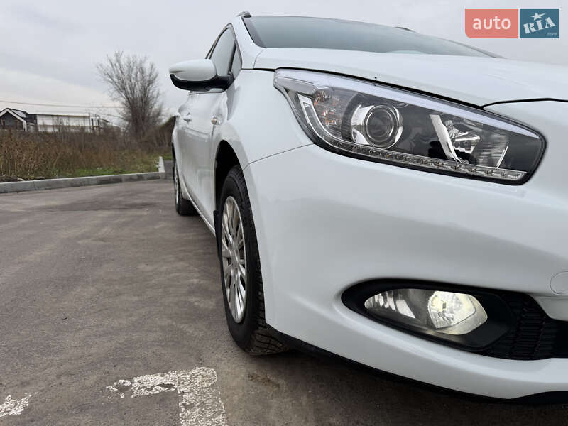 Универсал Kia Ceed 2013 в Днепре