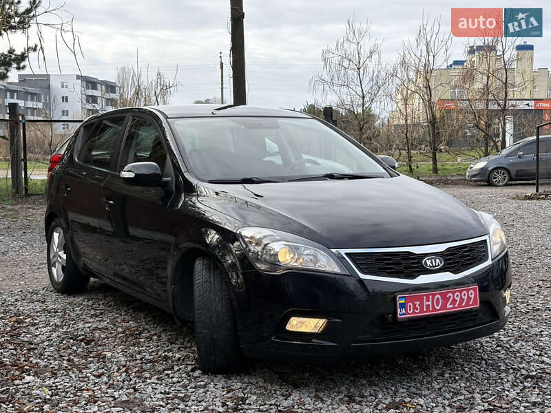 Хэтчбек Kia Ceed 2010 в Белой Церкви