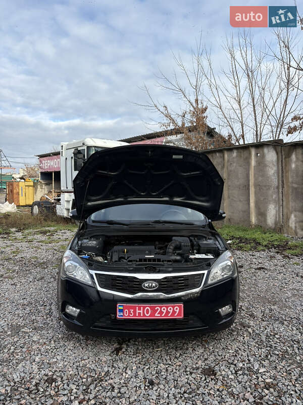 Хэтчбек Kia Ceed 2010 в Белой Церкви