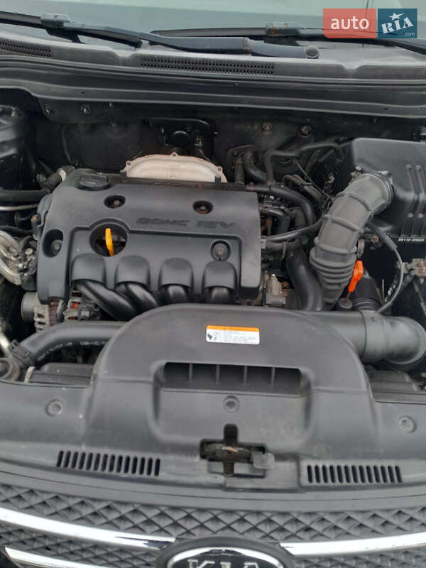 Хэтчбек Kia Ceed 2008 в Ивано-Франковске