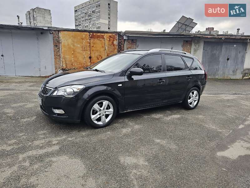 Універсал Kia Ceed 2010 в Києві фото 2 Універсал Kia Ceed 2010 в Києві