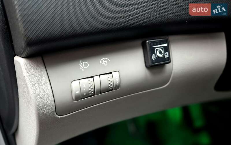 Хэтчбек Kia Ceed 2008 в Львове