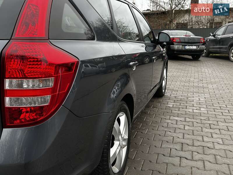 Универсал Kia Ceed 2007 в Ивано-Франковске