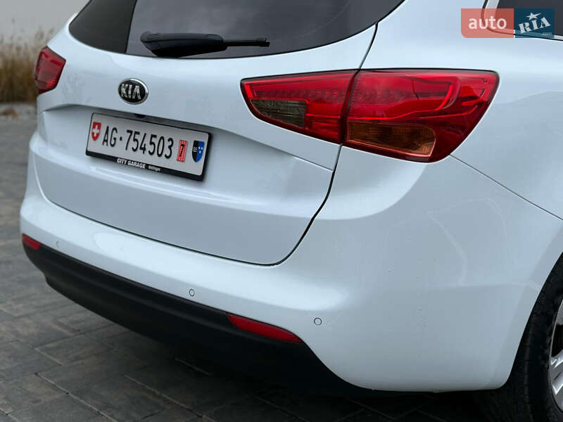 Универсал Kia Ceed 2015 в Луцке