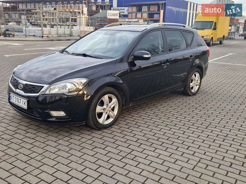 Універсал Kia Ceed 2011 в Коломиї